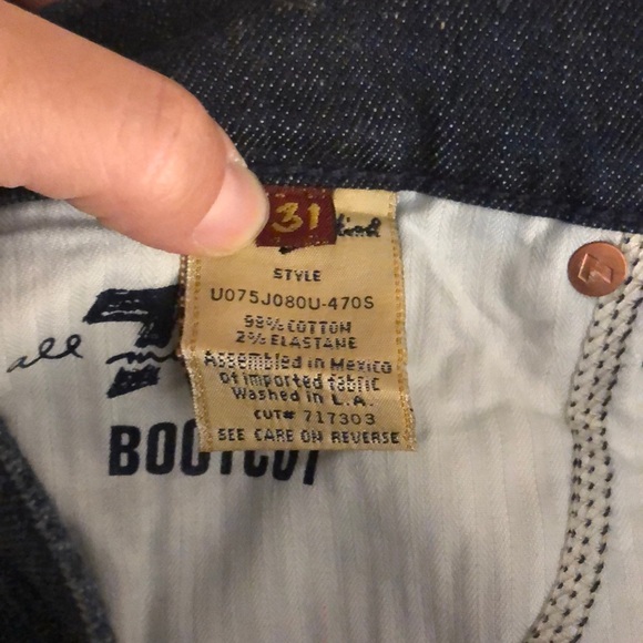 Perfect bootcut Jean! 👖 - Picture 6 of 6